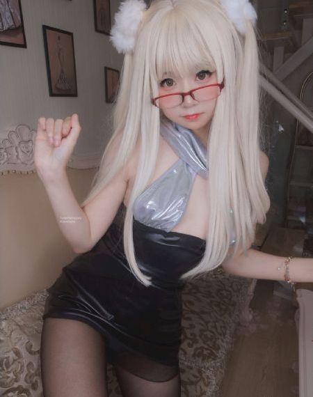 家庭巨乳女教师_普通话在线观看