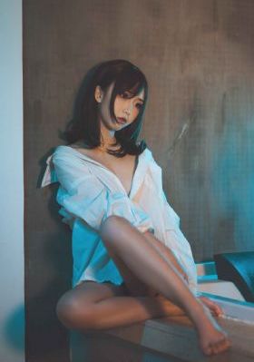 二宫ひかり女教师在线_1080完整版观看